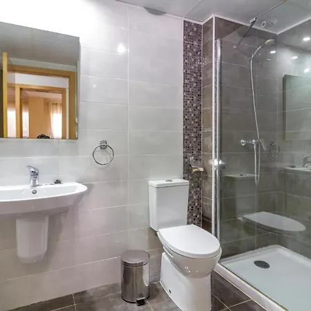 Cozy In With Wifi Апартаменты