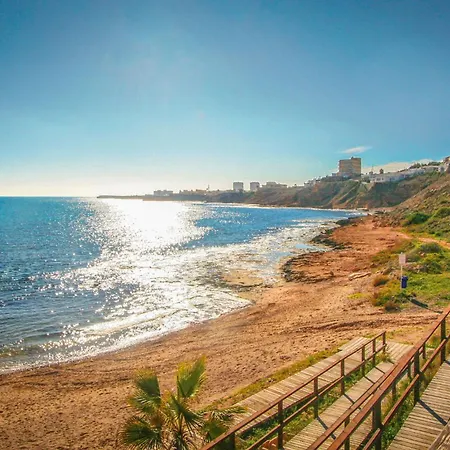 Апартаменты Cozy In With Wifi